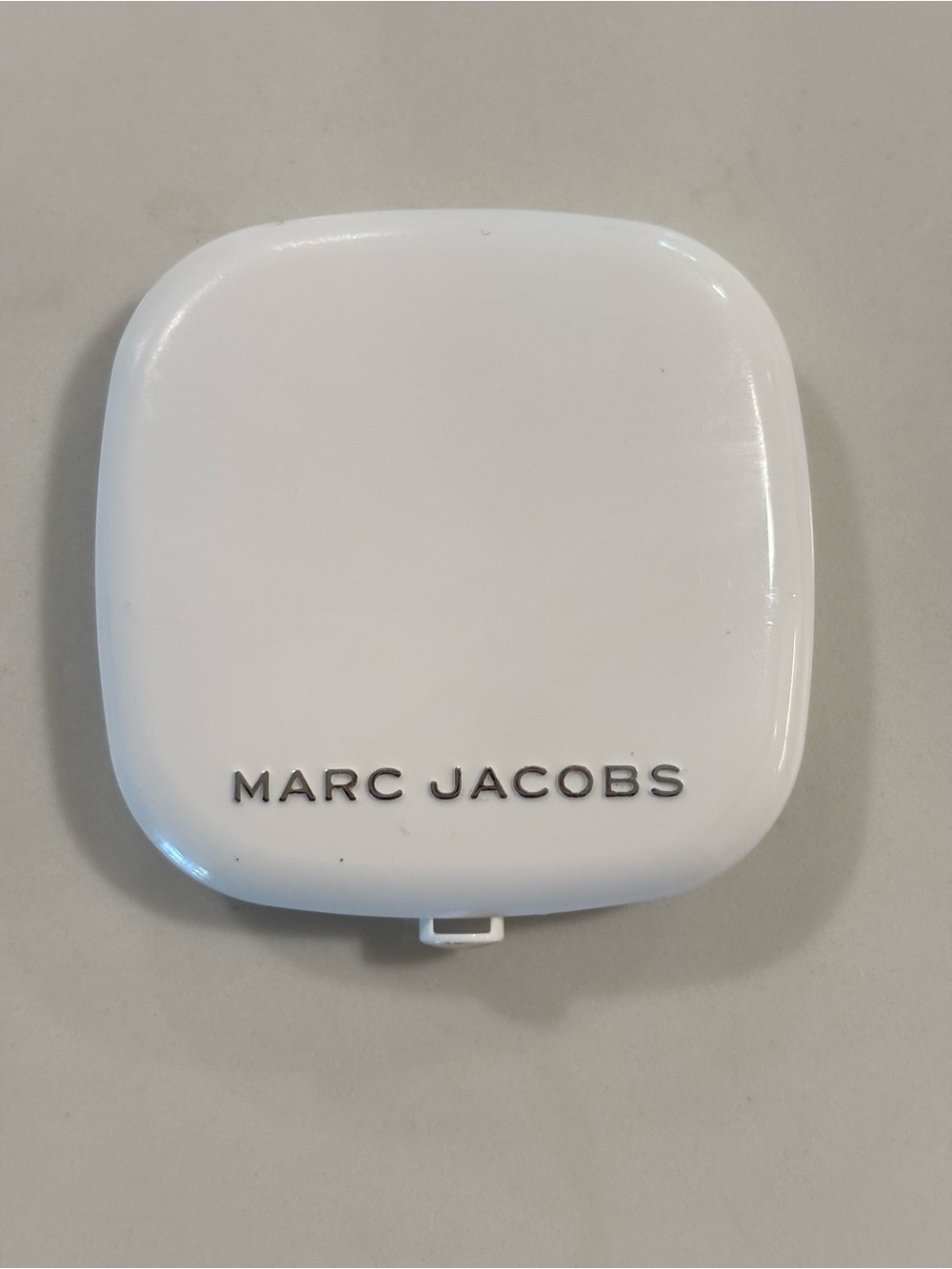 Marc Jacobs Bronzer/Contour tan-tastic! 104 travel size
